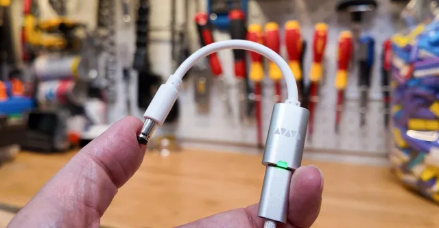 Werewolf VFLEX USB-C to Barrel Jack Adapter